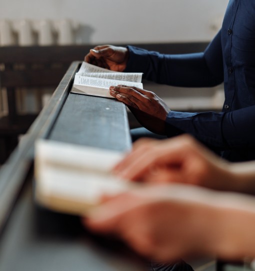 pexels-thirdman-8468465